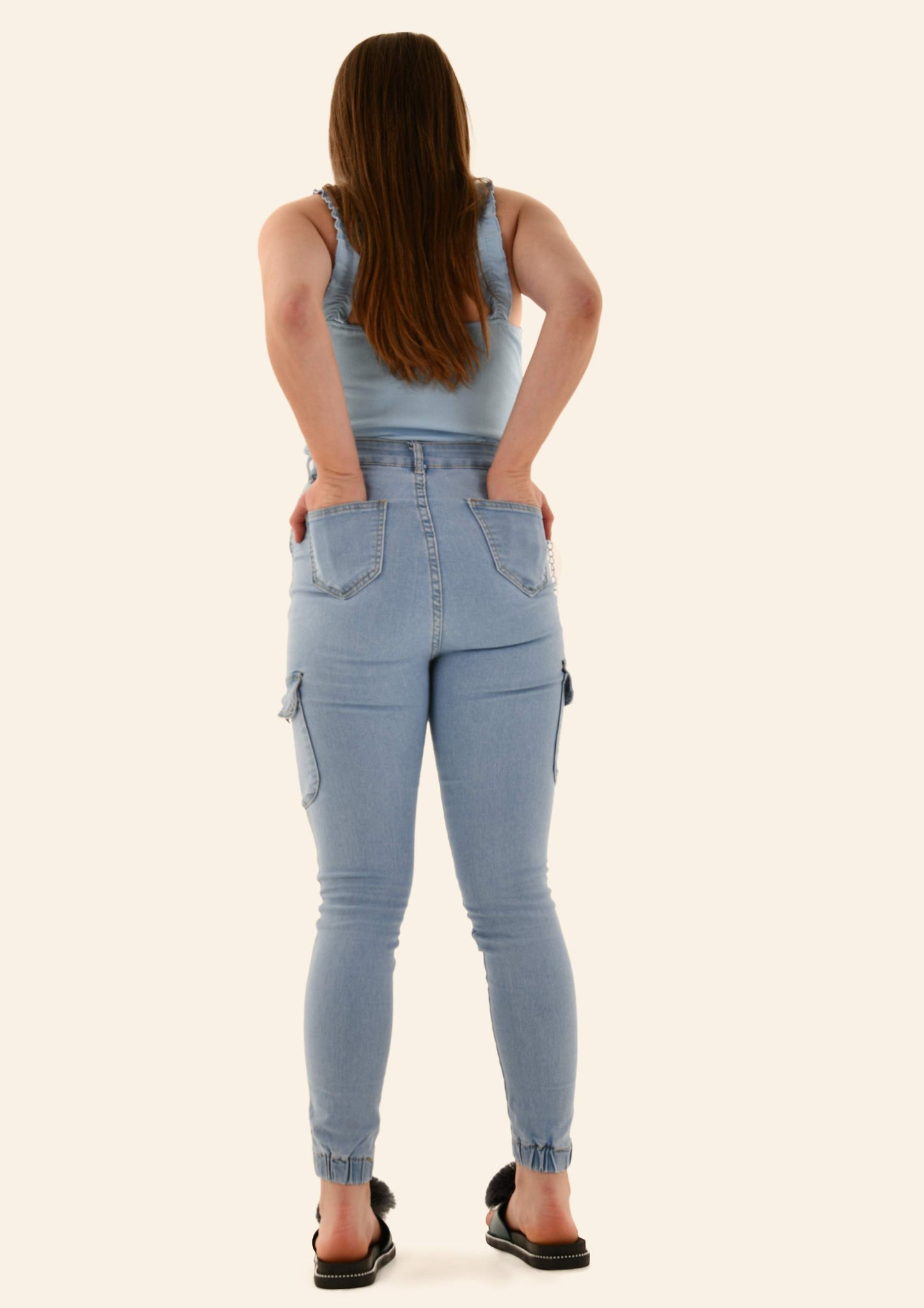 Denim Jeans/w Chain Accessory