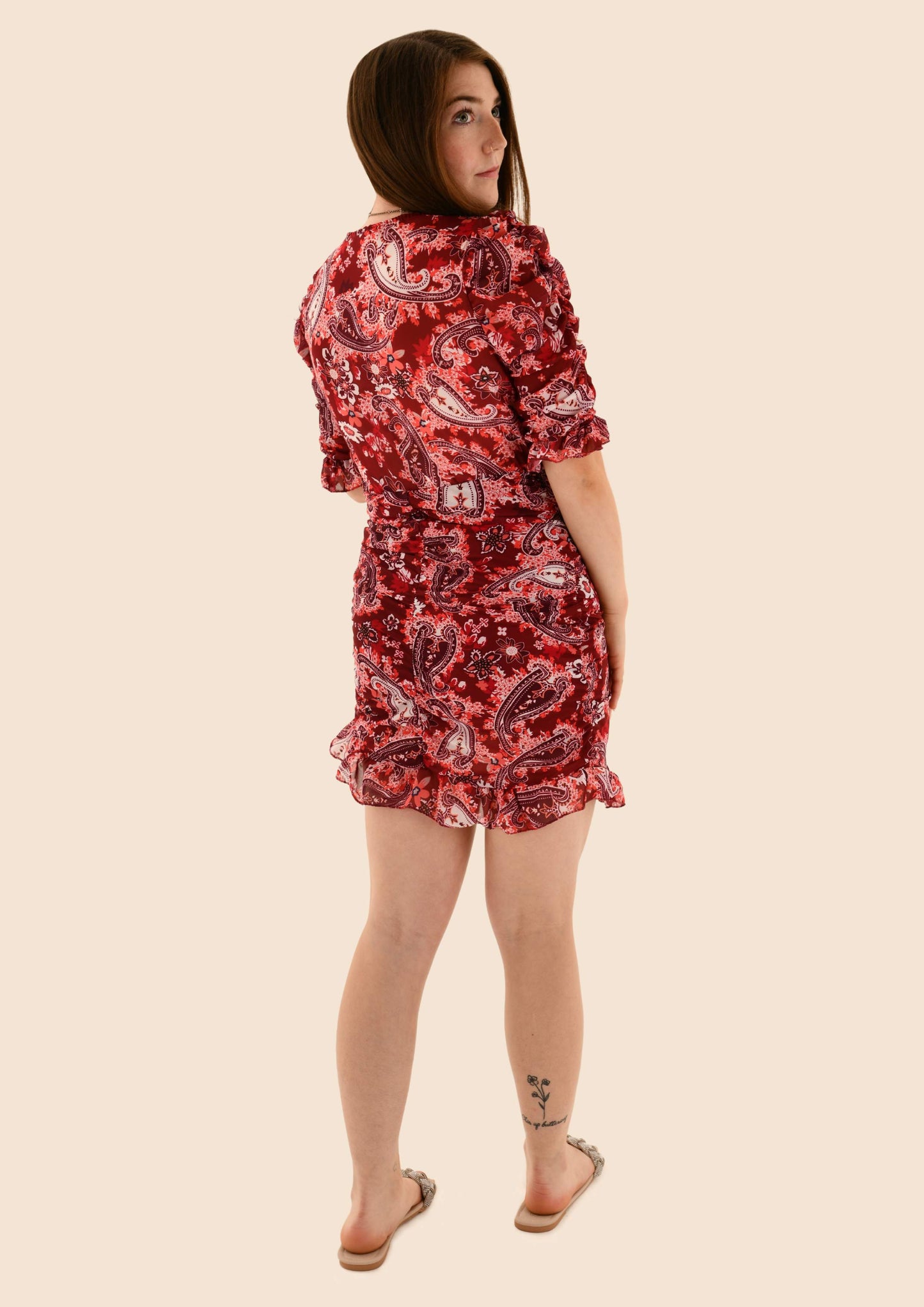 Deep V-neck Short Sleeve Stretchy Patterned Dress