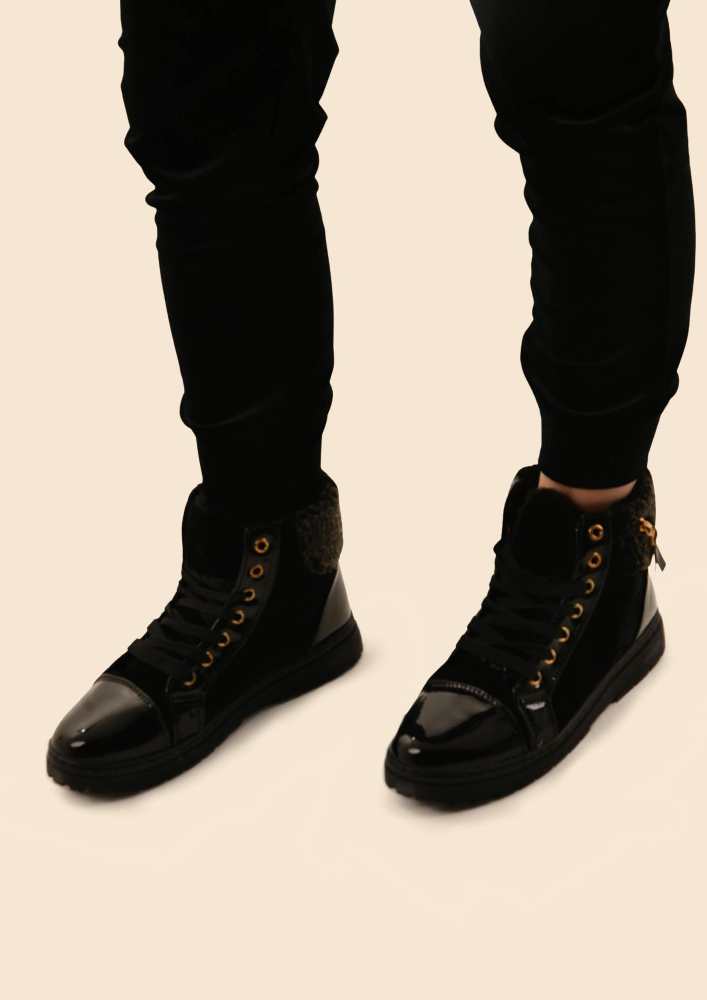Lace Up Fur Detail Boots