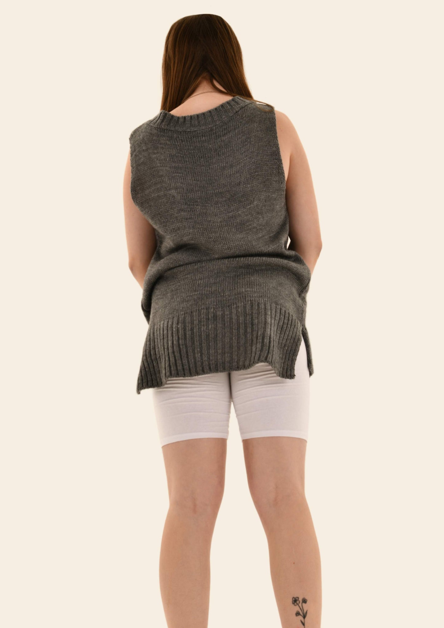 V-neck Slipover